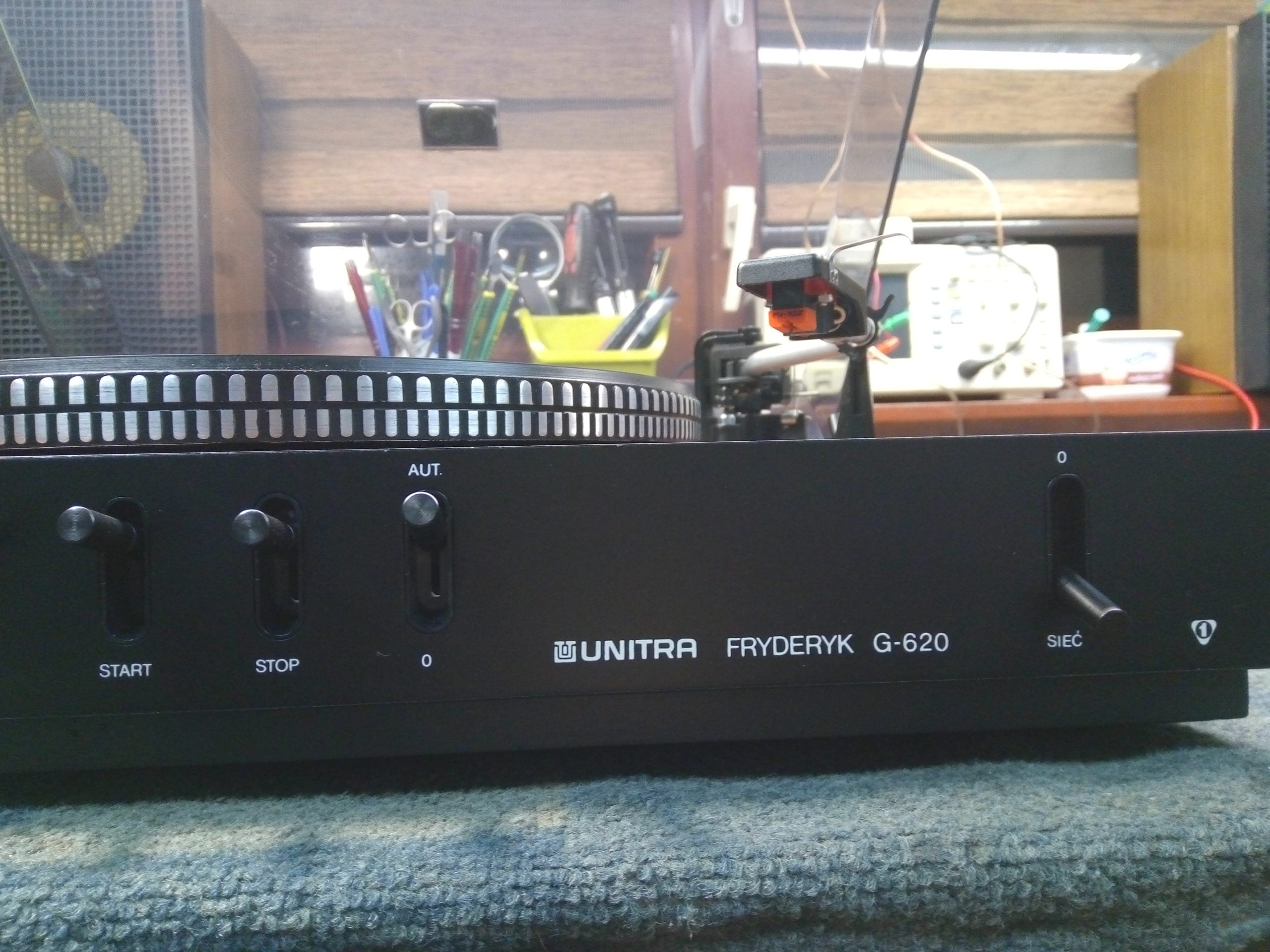 Fryderyk czarny srebrny renowacja