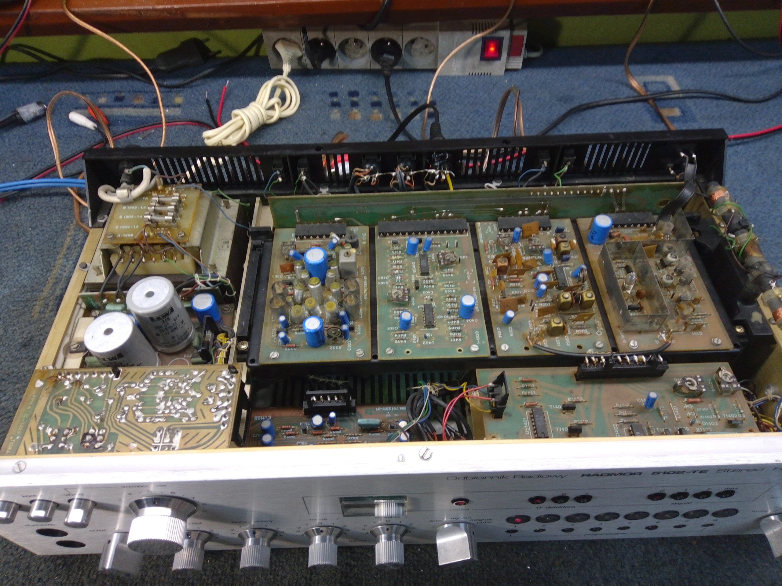 Radmor 5102te srebrny+tuner